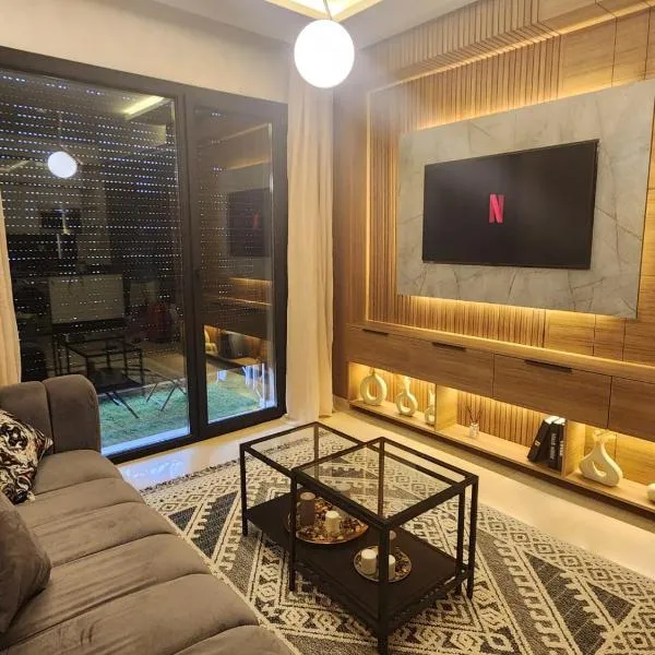 Firstwood Chic Apartment Hivernage, hotel en Marrakech