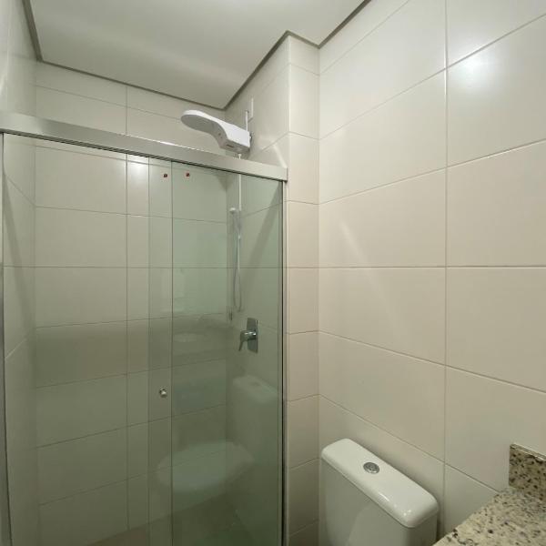 Conforto 1 quadra da Praia nos Ingleses Sul N1408 - Foto 3