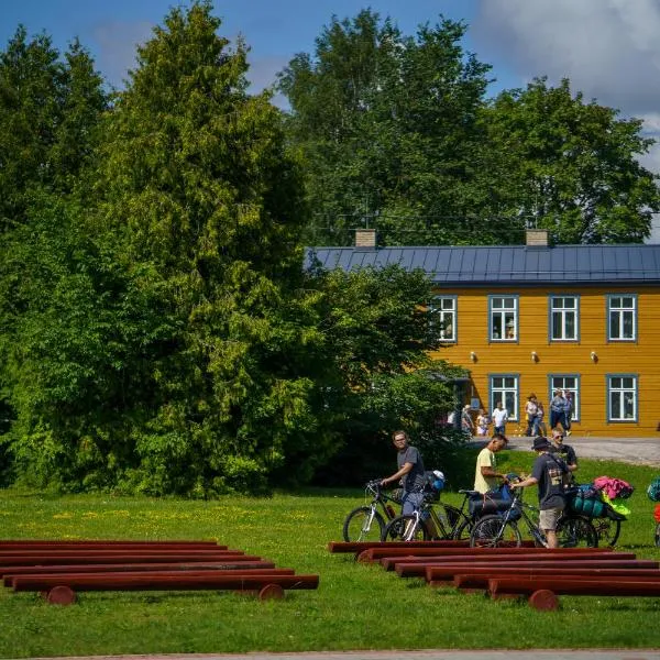 Käru Muuseum, hotel a Käru