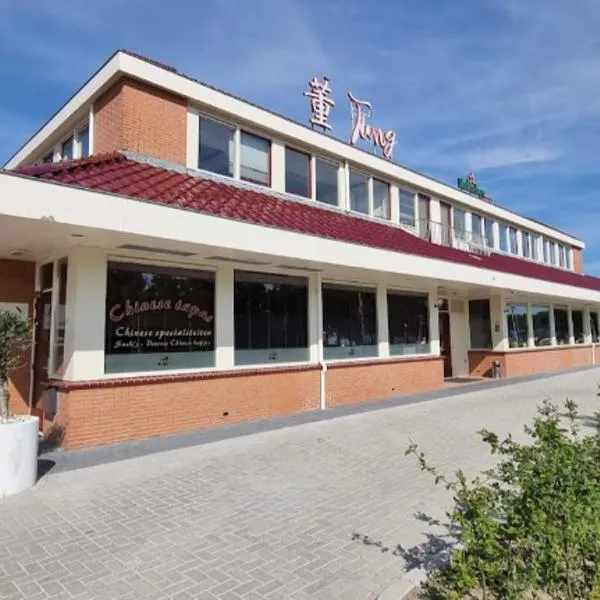 Tung Hotel Zeewolde, hotel v destinaci Zeewolde