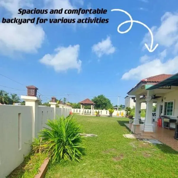 Luxurious Villa w/ Swimming pool, BBQ, Smart TV, hotel in Port Dickson