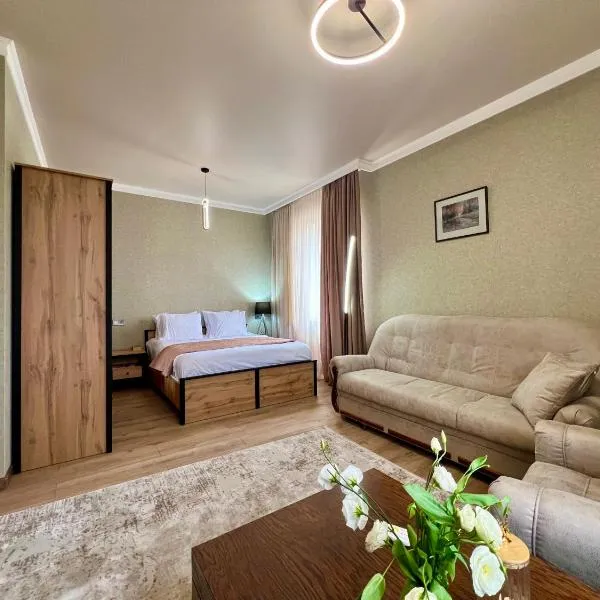Rancho on Sevan beach by HV, hotel v destinaci Sevan