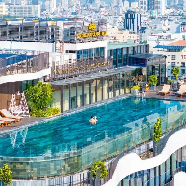 Golden Lotus Grand Da Nang - Panoramic Rooftop Bar & Daily Afternoon Tea, khách sạn ở Đà Nẵng