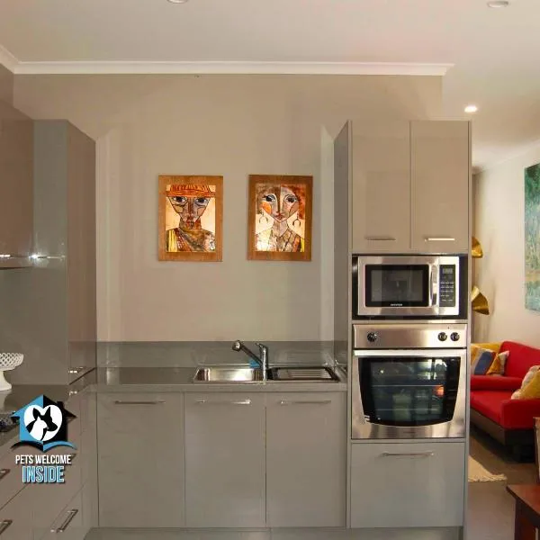 Unique 2Bed Home 100M to Beach, hotel in Encounter Bay