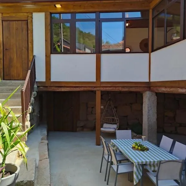 Casa Rural Xures Lobios, hotel en Ourense