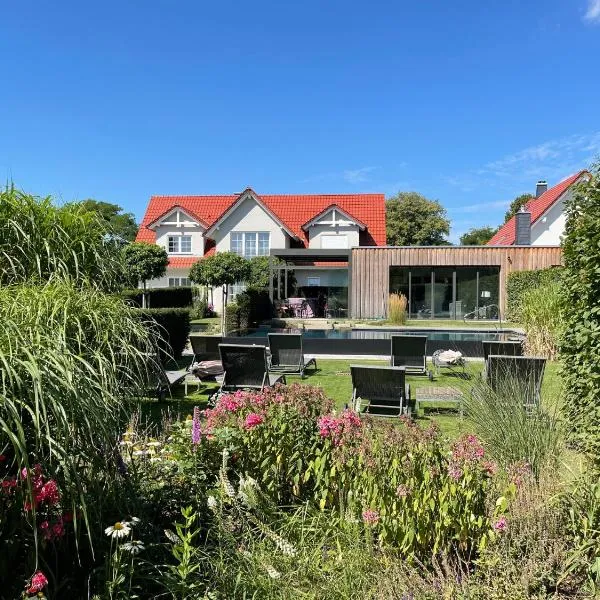 Alwine - Landhaus an den Spreewiesen, hotel v destinaci Rietz Neuendorf