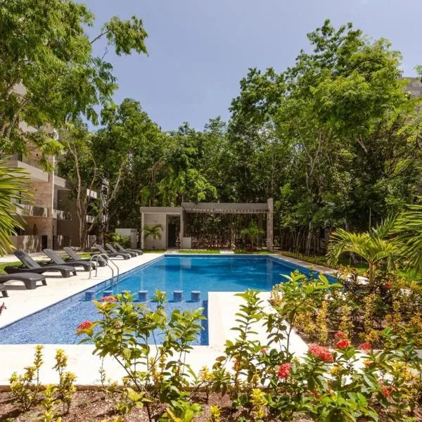 Casa LaMar 10 min Beach WIFI 300 MB2Gyms6Pools, מלון בפלאייה דל כרמן