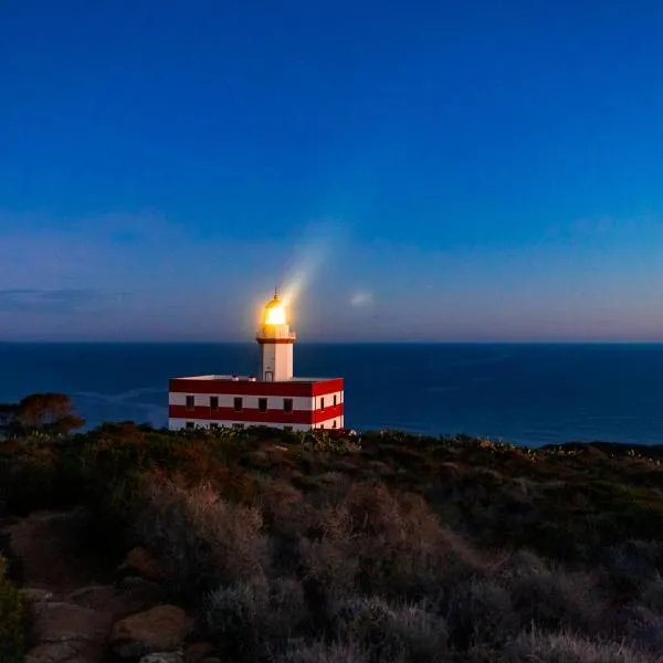 Faro Capel Rosso, hotel v destinaci Isola del Giglio