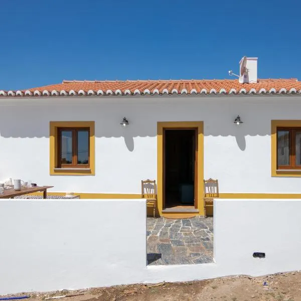Casas do Monte I, hotel v destinaci Giões