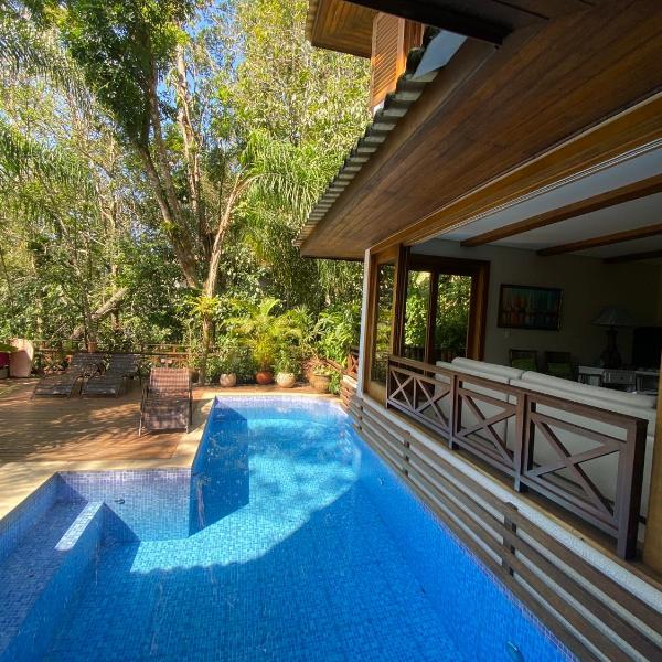 Casa elegante em condomínio
