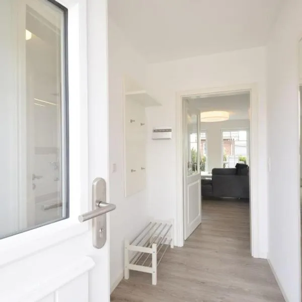 Haus Katharina links, hotel v destinaci Wyk auf Föhr
