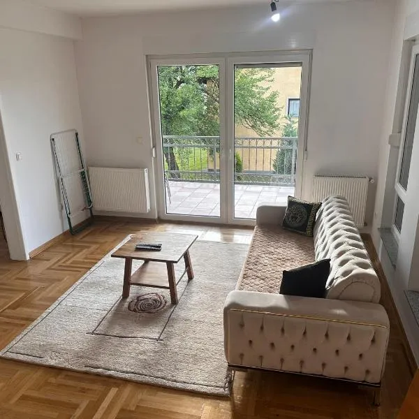 Apartment near airport II, hotel in Sarajevo