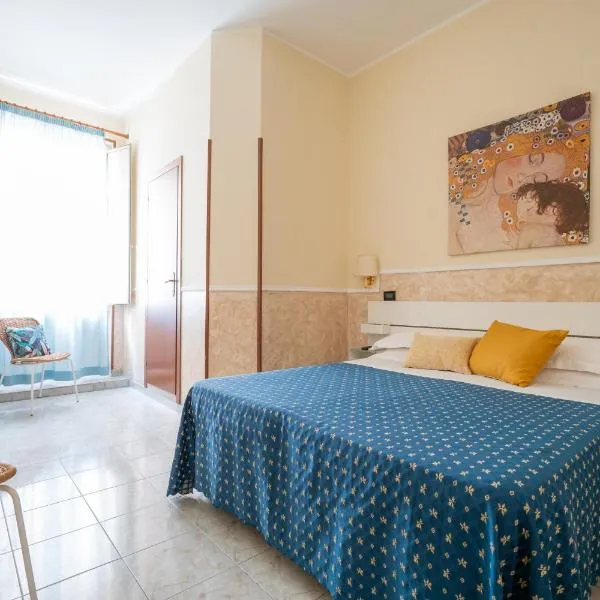 Hotel Ascot، فندق في روما