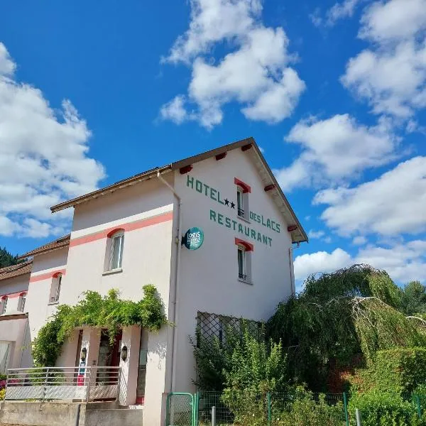 Logis Hôtel & Restaurant des Lacs, hotel v destinácii Celles-sur-Plaine