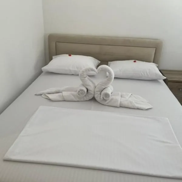 Apartments Luana, hotel v destinaci Donji Štoj