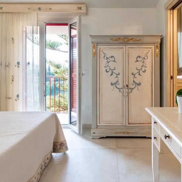 RoRo Home Via Del Mare, hotel Oroseiben