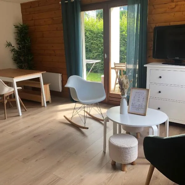 Chalet à Gérardmer - Vue montagne - Calme & Paisible – hotel w mieście Gérardmer