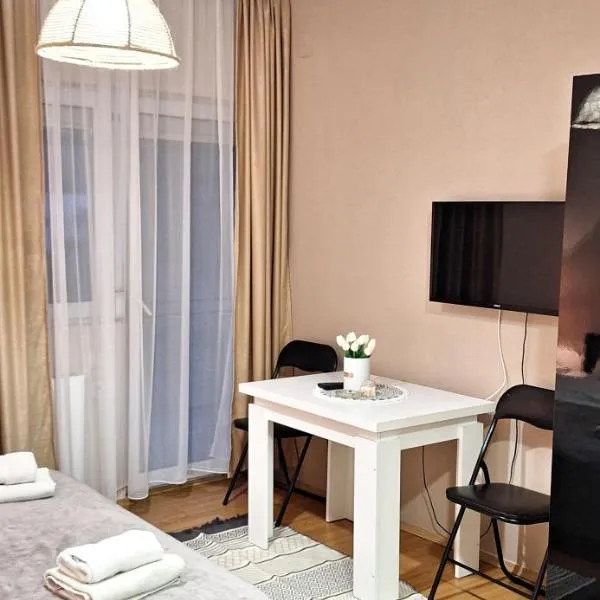 Tarmonija, khách sạn ở Bajina Bašta