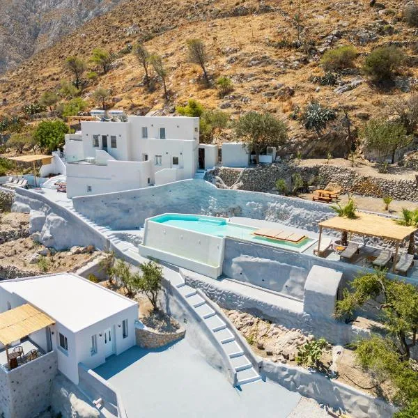 Eolithos Exclusive Suites, hotel di Éxo Goniá