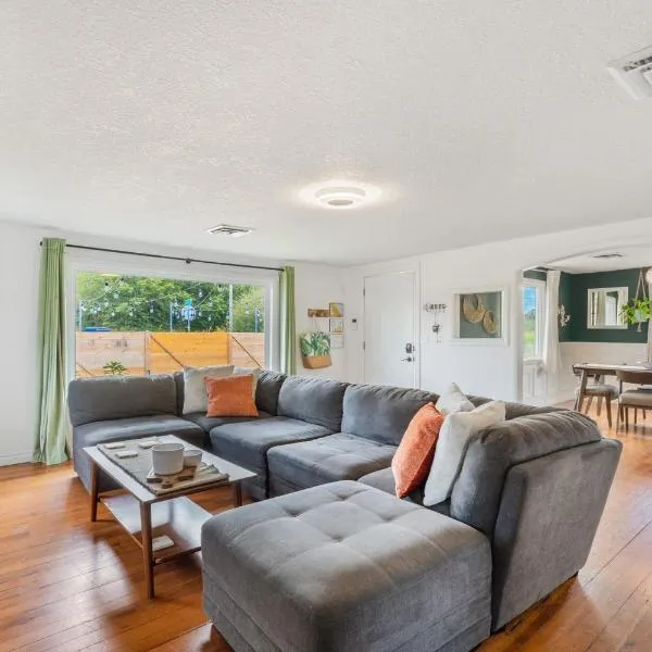Warrenton में, होटल Charming Family-Friendly 2 Bedroom 1 Bathroom Retreat Near Astoria & Beach