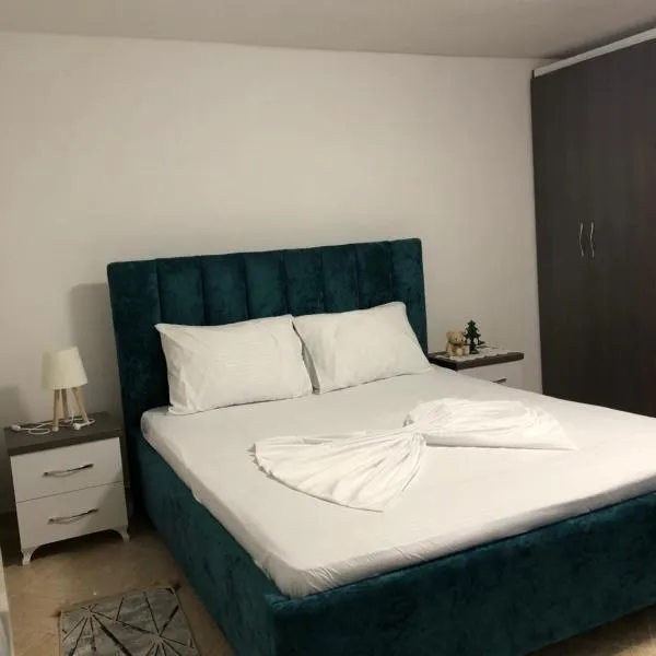 Dejani Guest House, hotel v destinaci Pogradec