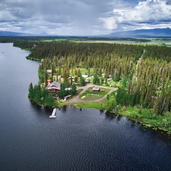 Escott Bay Resort, hotel v destinaci Anahim Lake