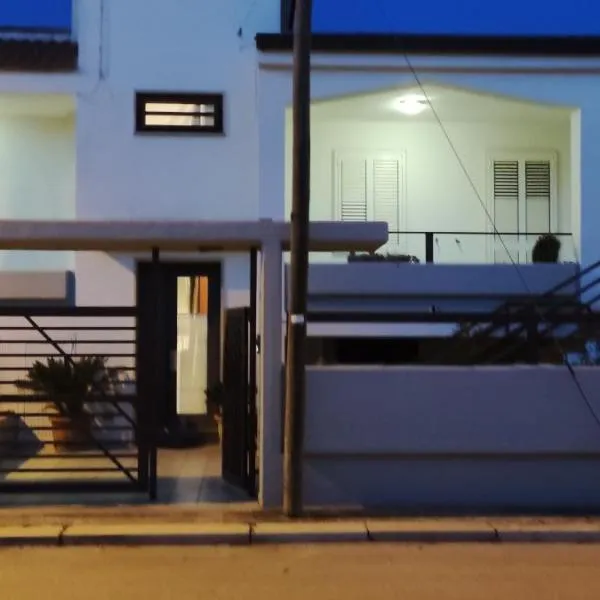 CasaMaPiè Binetto, hotel v destinaci Bitetto