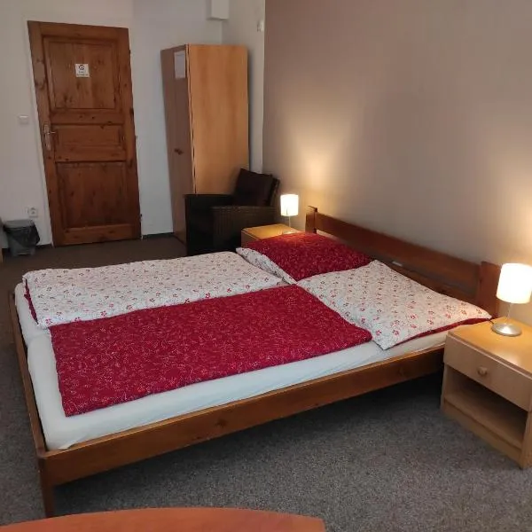 Penzion a restaurace U Knoppa, hotel v destinaci Opava