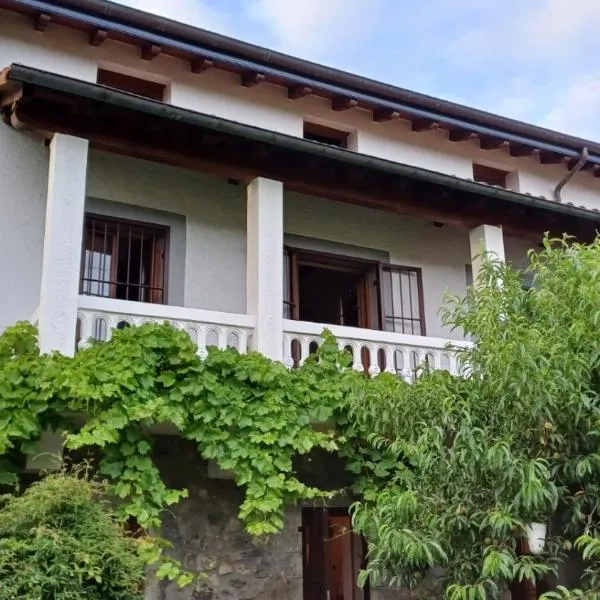 Casa Hazas, hotel in Hazas de Cesto