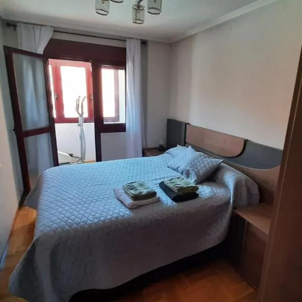Sar Inn - Garaje incluido, hotel v destinaci Avilés