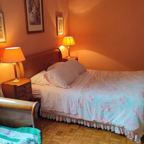 Chambre d'Hôtes La Closerie, hotel v destinaci Tourneville