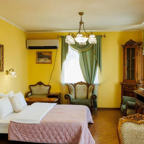 Квартира Антиквара у центрі Полтави Мережа AlexApartments Документи для відряджень Безконтатне заселення Цілодобово, hotel v destinaci Poltava