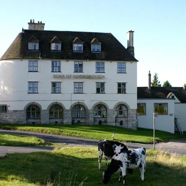 The Bear Of Rodborough Hotel, hotel in Coaley