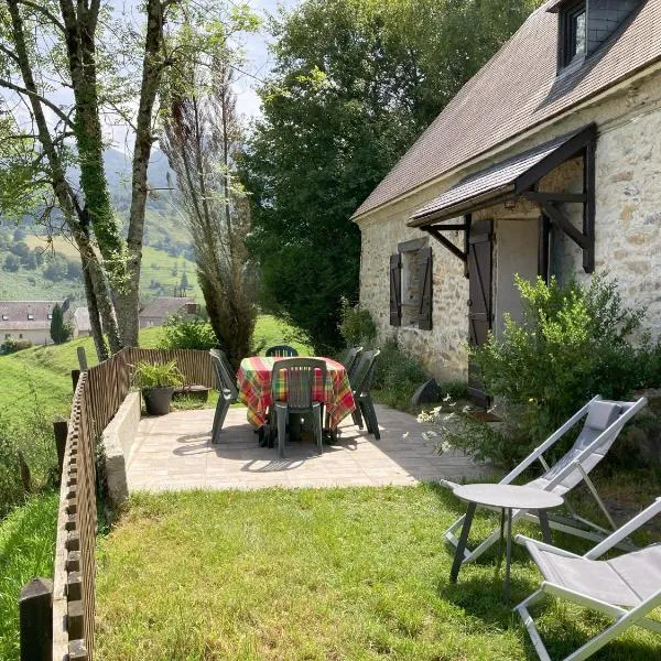 Belle bergerie au cœur des montagnes, hotel in Germs-sur-lʼOussouet