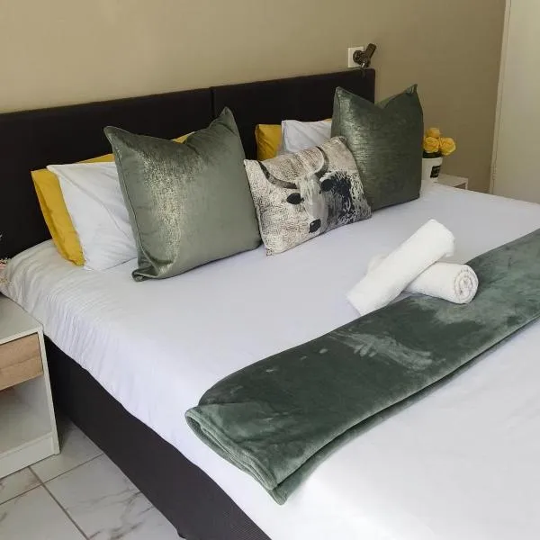 Lesedi Guesthouse Middleburg, hotel in Middelburg