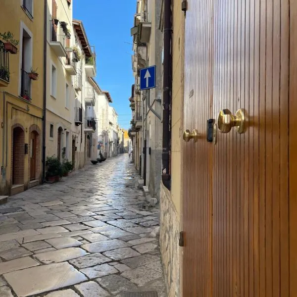 A casa di nonna, hotel in Fondi