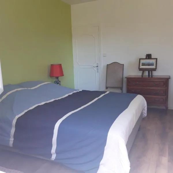 chambre d'hôte, hotel v destinaci Saint-Rémy-en-Rollat