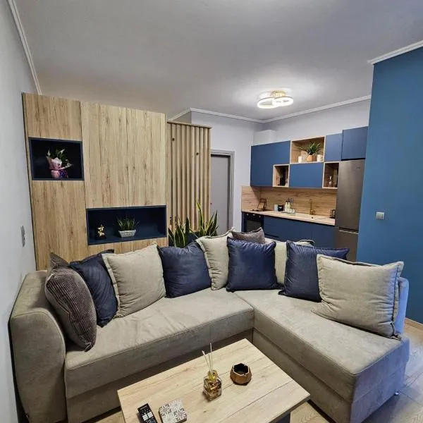 Blue superior modern studio, hotel u gradu Mitilena