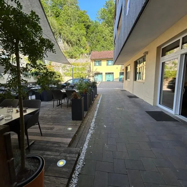 Hotel Adler I Haus-Innenhof, hotel v destinaci Golling an der Salzach