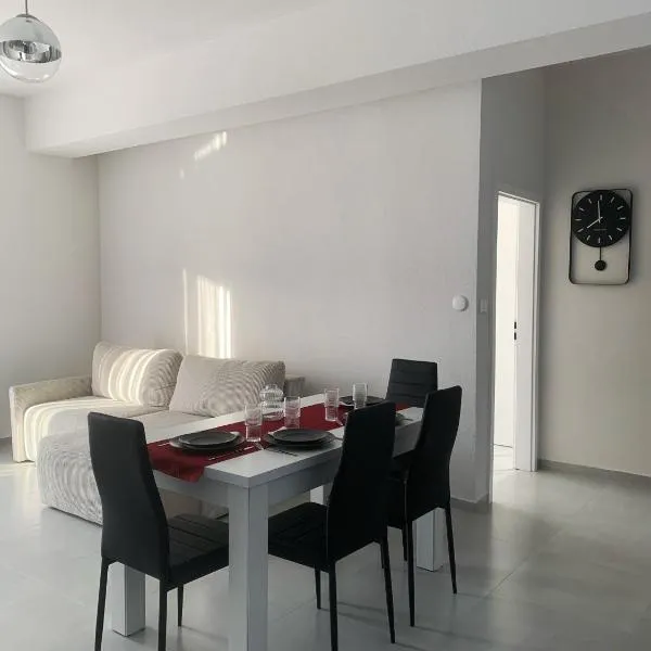 Silver Moon Residence 3、アラドのホテル