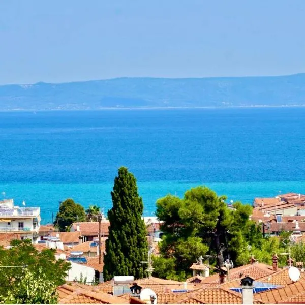 Sun Sight - Deluxe Infinity View Suites, отель в Пефкохори