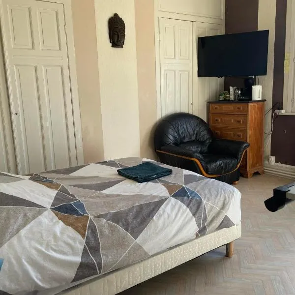 Grande chambre - fumeur, hotel in Dunkerque