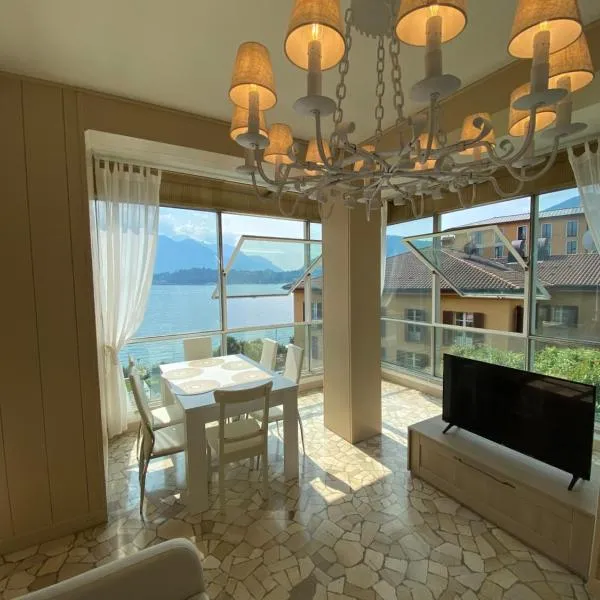 Como Lake Panorama Apartment, hotel v destinácii Griante Cadenabbia
