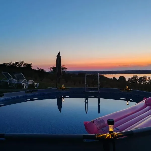 Kuća za odmor Sunset, hotel v destinaci Daruvar