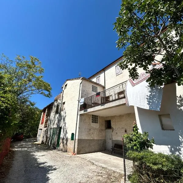 La quiete tra le montagne, hotell i Apiro