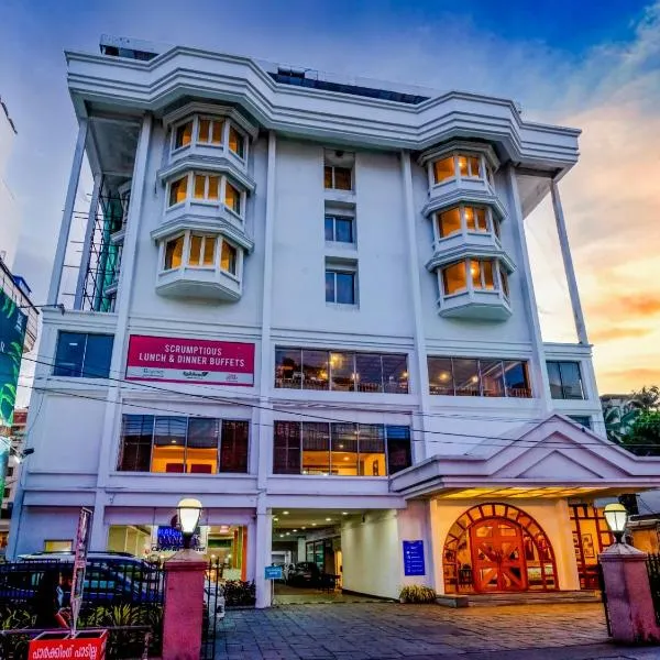 Hotel Abad Plaza, hotel in Cochin