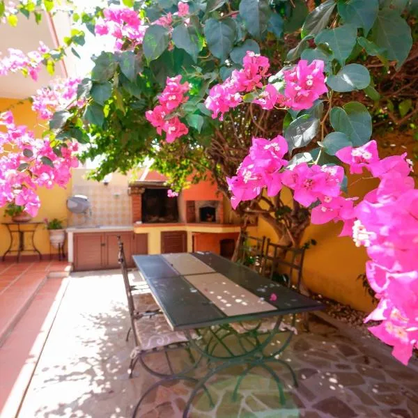 Il Piccolo Giardino rooms & breakfast, hotel in Villasimius