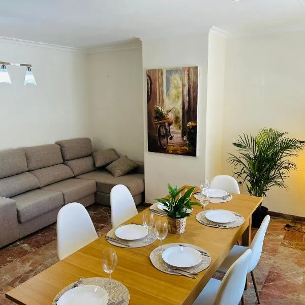 ISABEL Apartment, hotel in Puerto de Sagunto