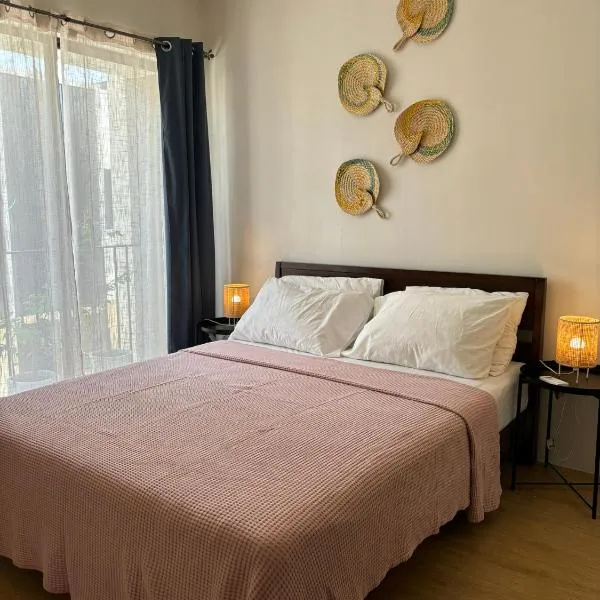 Mactan Cebu Guesthouse - perfect for groups - save more, stay together, hotel v destinaci Cogon