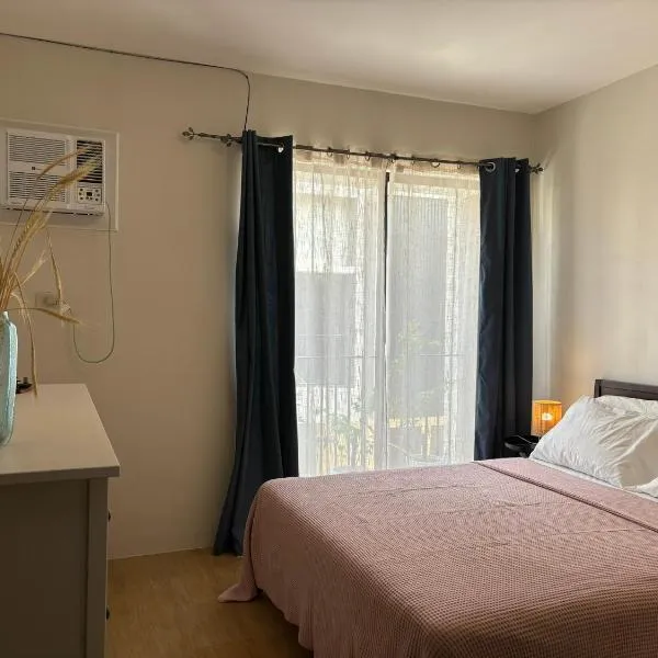 Mactan Cebu Guesthouse - ideal for a group - 3km from airport, hotel v destinaci Cogon